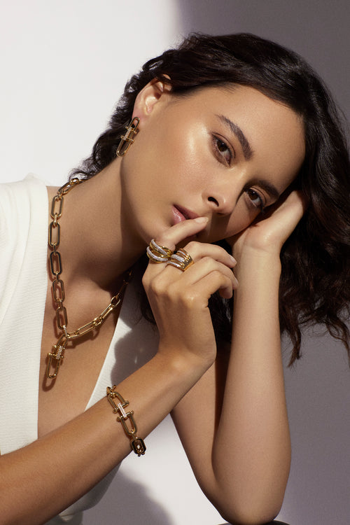 Gold chunky statement necklace