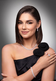 Cubic zirconia silver necklace
