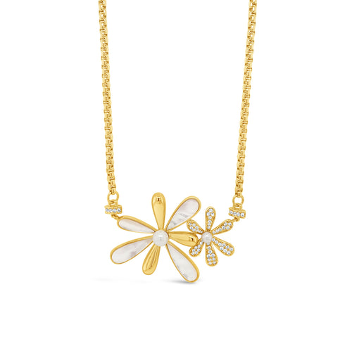 Gold/mother of pearl Daisy Necklace